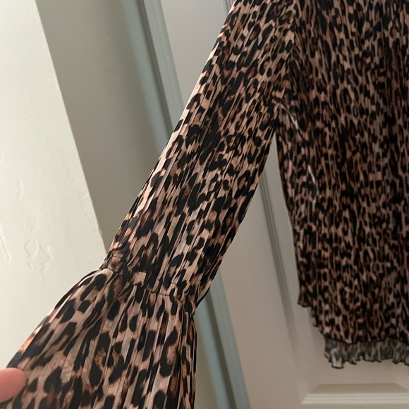 Good American Womens Plisse Animal Print Button-Down Top - SZ 3/4 - L/XL - Picture 6 of 6